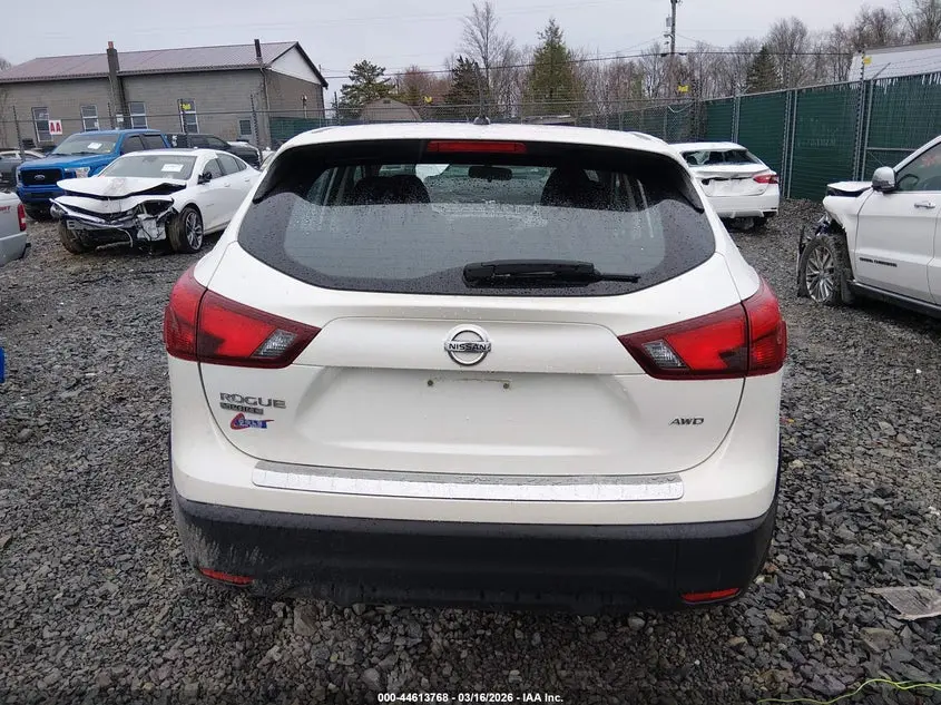 2017 NISSAN ROGUE SPORT S
