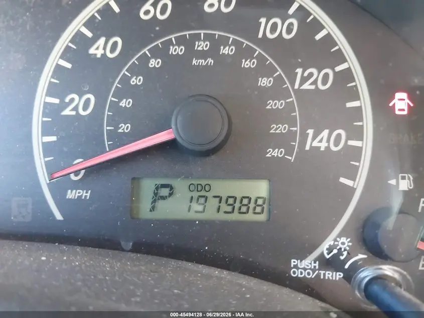 2011 TOYOTA COROLLA LE