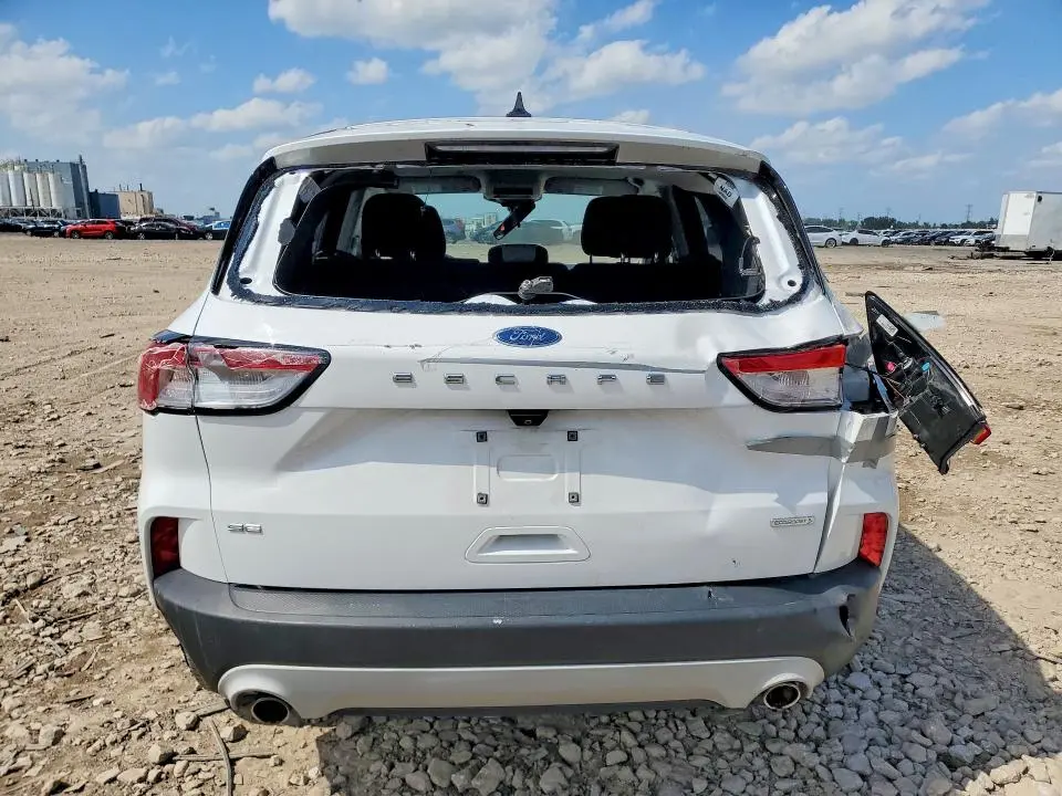 2020 FORD ESCAPE SE  