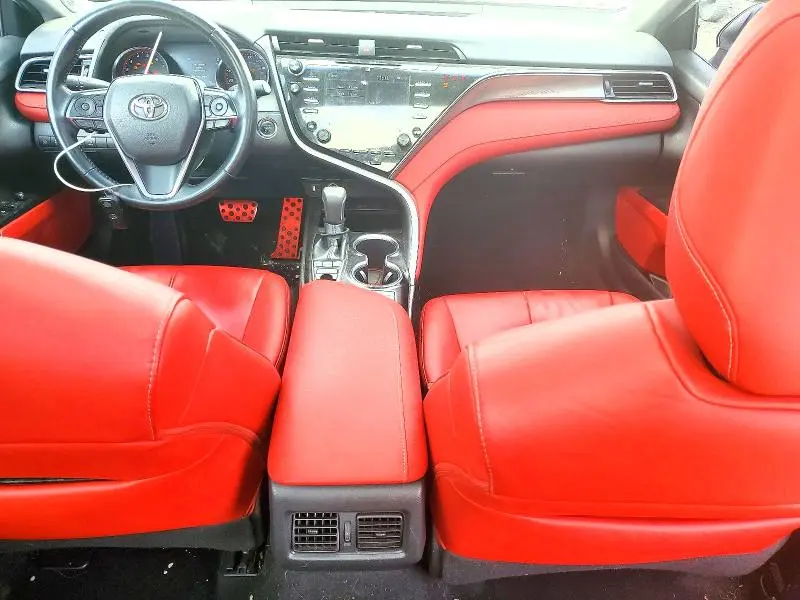 2019 TOYOTA CAMRY XSE V6  