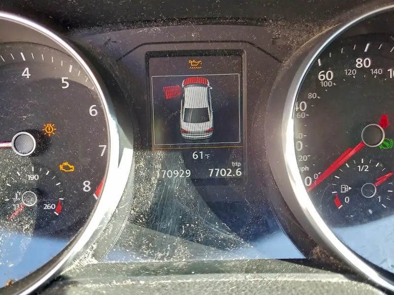 2018 VOLKSWAGEN PASSAT SE  