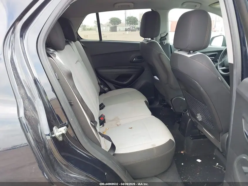 2021 CHEVROLET TRAX FWD LS