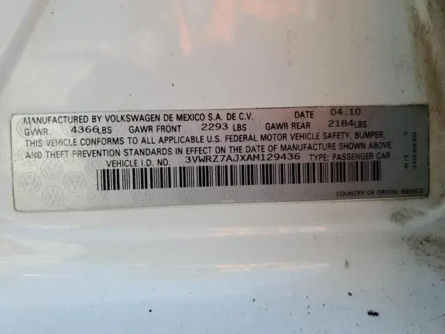 2010 VOLKSWAGEN JETTA SE  