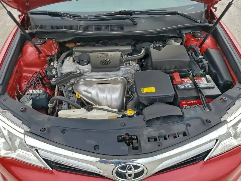 2012 TOYOTA CAMRY XLE  