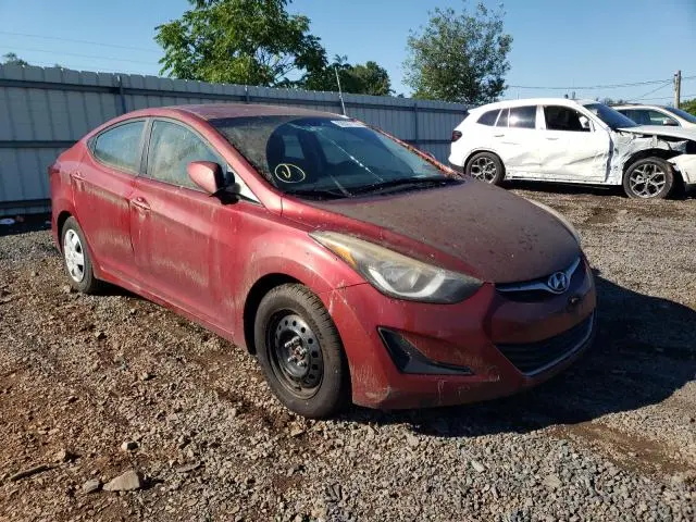 2016 HYUNDAI ELANTRA SE  
