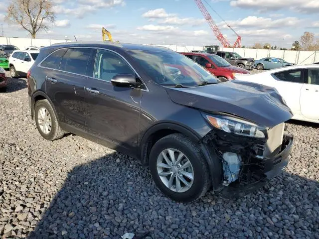 2017 KIA SORENTO LX  