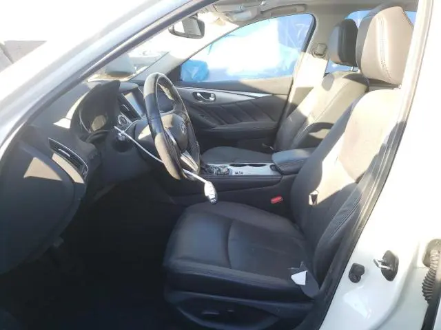 2019 INFINITI Q50 LUXE  