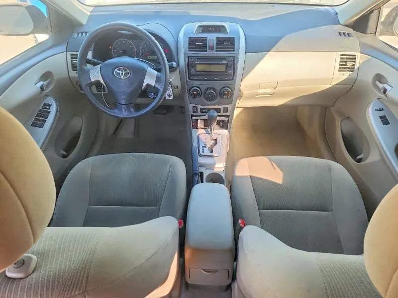 2012 TOYOTA COROLLA LE  