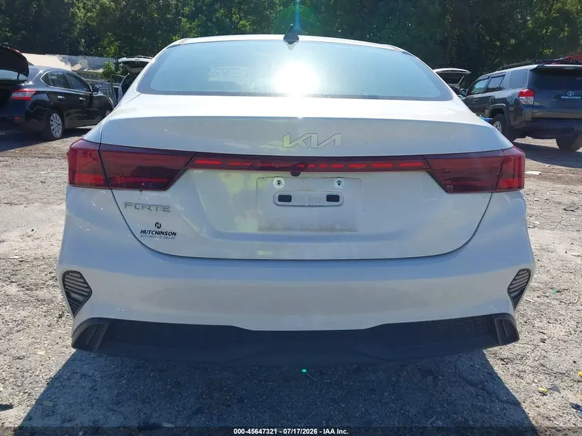 2024 KIA FORTE LXS