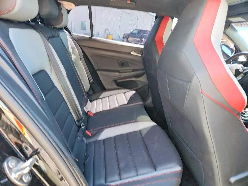 2025 VOLKSWAGEN GTI SE  