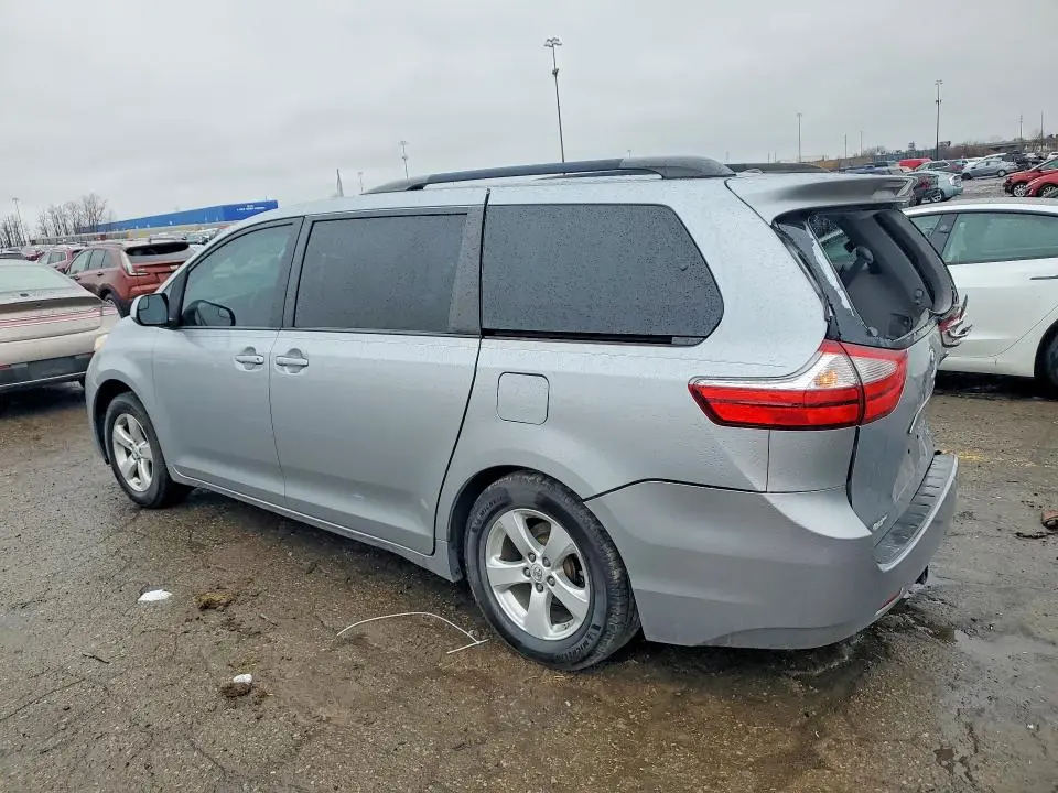 2017 TOYOTA SIENNA LE 8-PASSENGER  