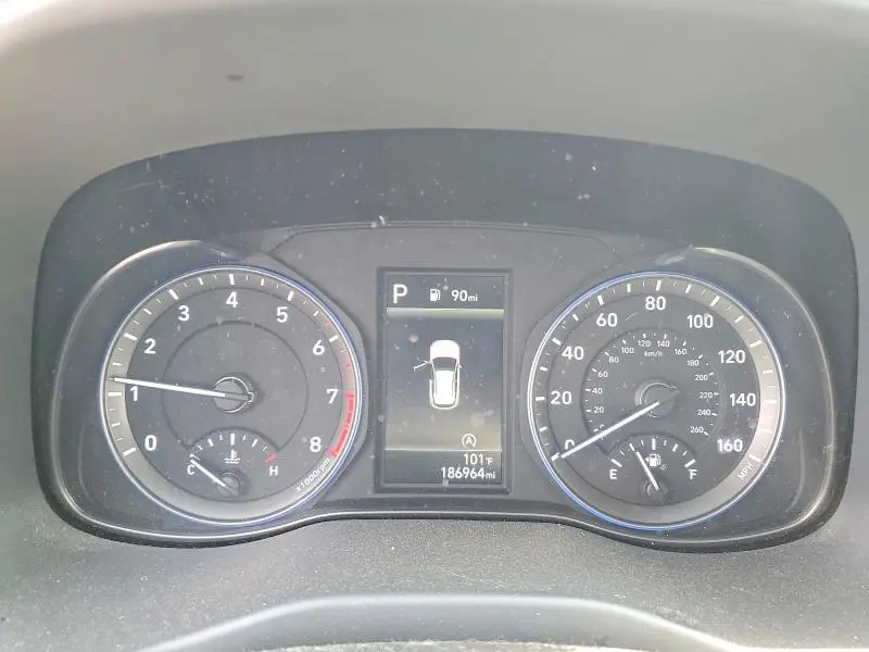 2022 HYUNDAI KONA SE  