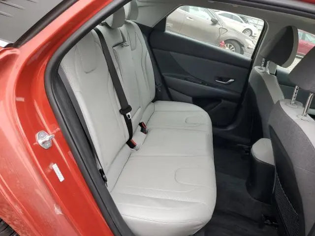 2022 HYUNDAI ELANTRA LIMITED  