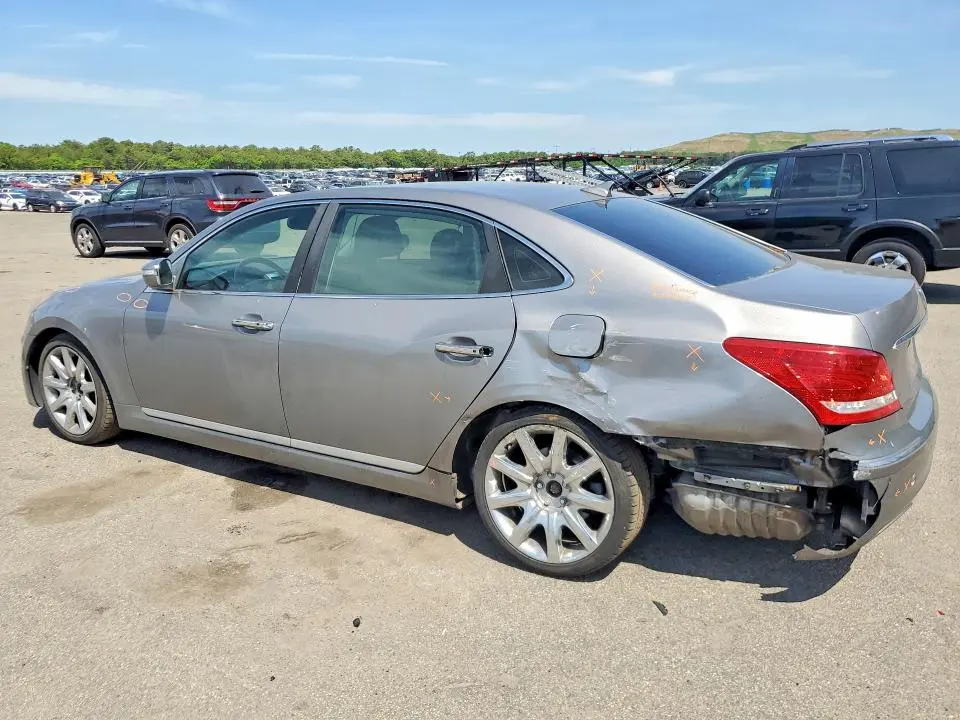 2011 HYUNDAI EQUUS SIGNATURE  