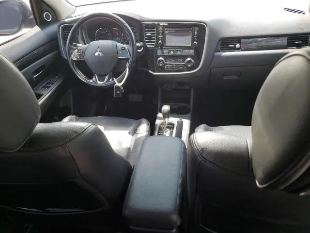 2016 MITSUBISHI OUTLANDER SE  
