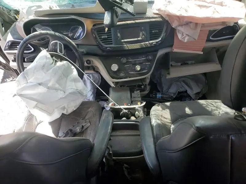 2017 CHRYSLER PACIFICA TOURING L  