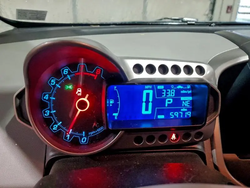 2015 CHEVROLET SONIC LT  