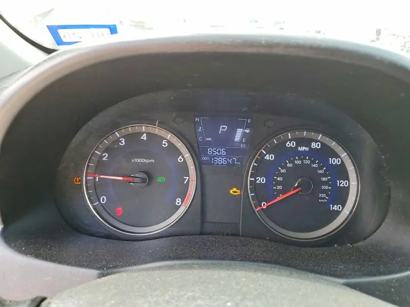 2013 HYUNDAI ACCENT GS  