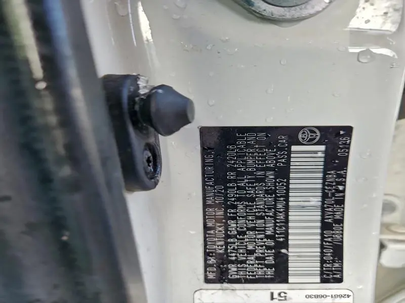 2021 TOYOTA CAMRY LE  