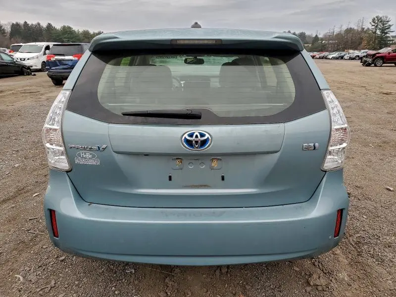 2014 TOYOTA PRIUS V   
