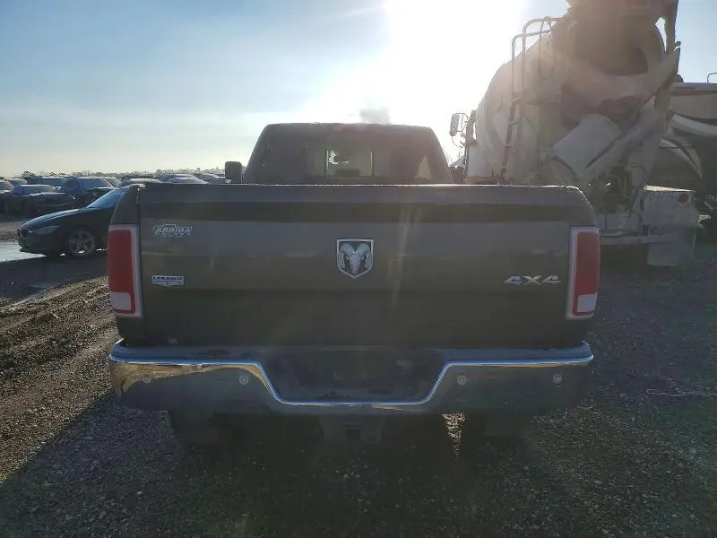 2016 RAM 2500 LARAMIE  
