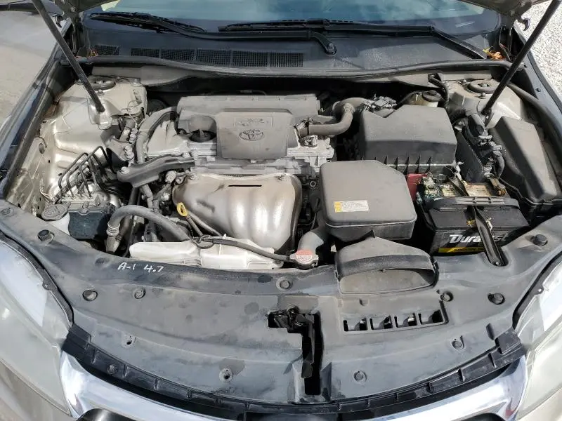 2016 TOYOTA CAMRY LE  