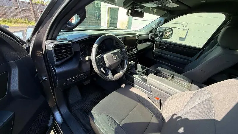 2026 TOYOTA TUNDRA CREWMAX SR  