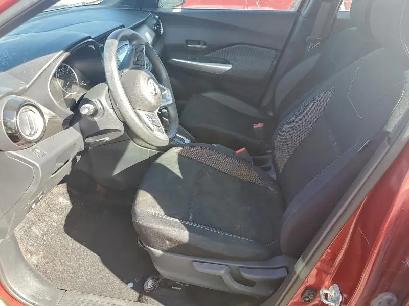 2018 NISSAN KICKS S  