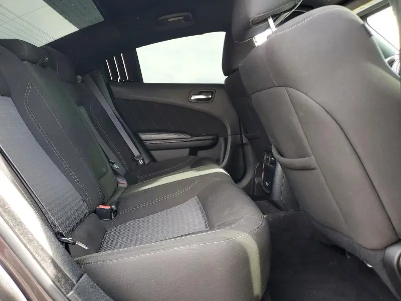 2021 DODGE CHARGER SXT  