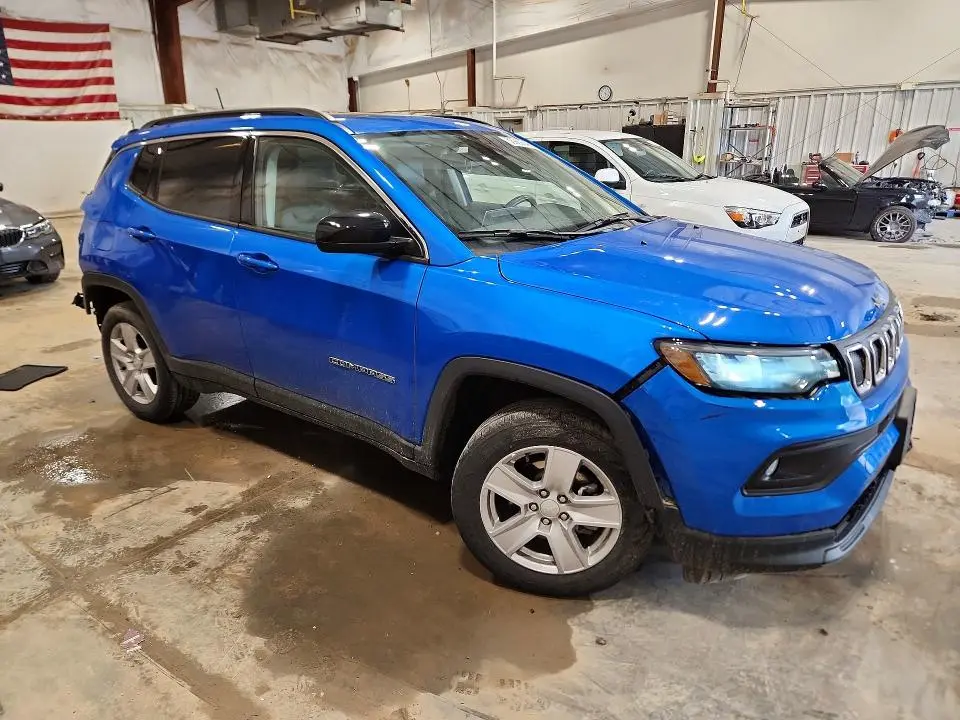 2022 JEEP COMPASS LATITUDE  
