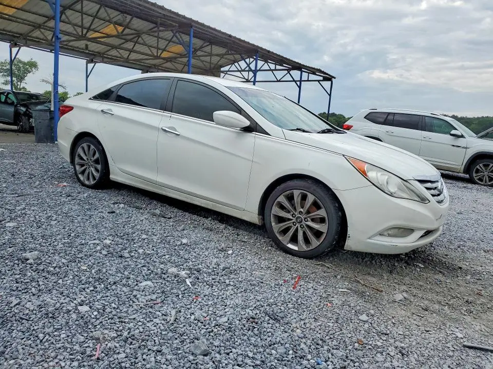 2011 HYUNDAI SONATA SE  