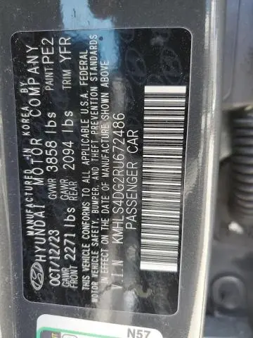 2024 HYUNDAI ELANTRA SEL  