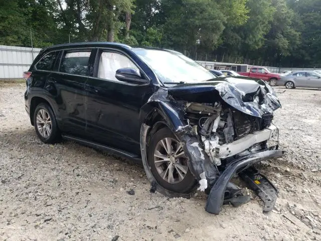 2014 TOYOTA HIGHLANDER XLE  