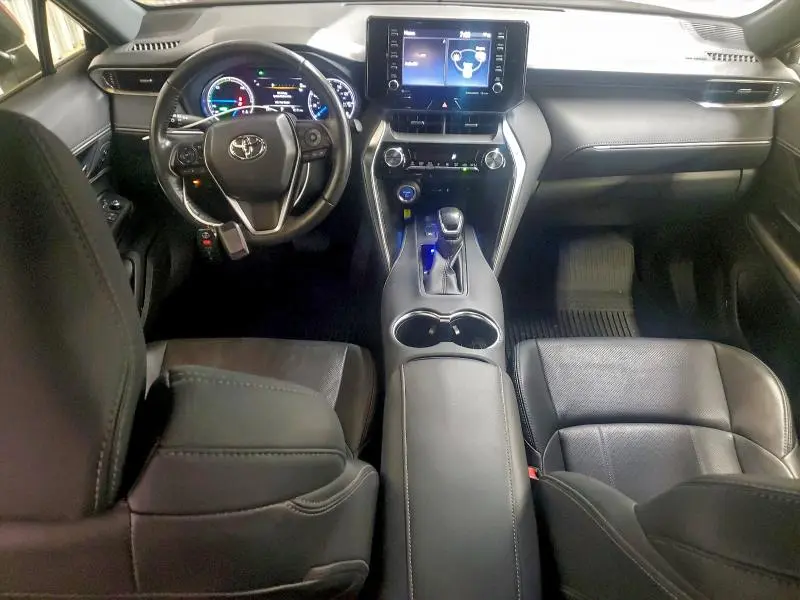 2021 TOYOTA VENZA LE  