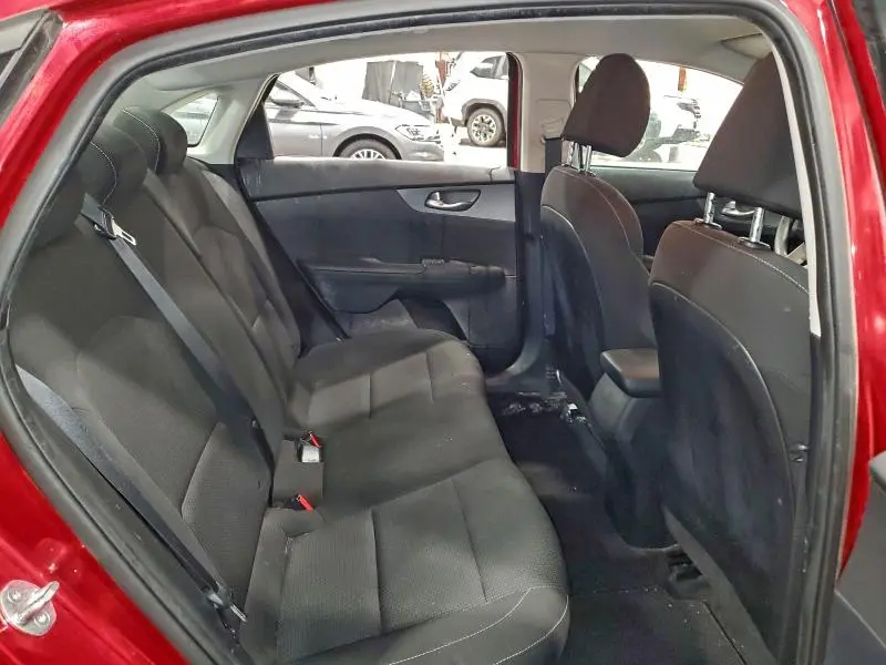 2021 KIA FORTE FE  