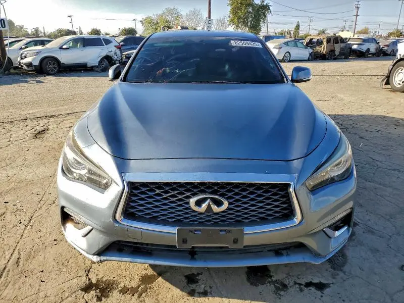 2018 INFINITI Q50 LUXE  