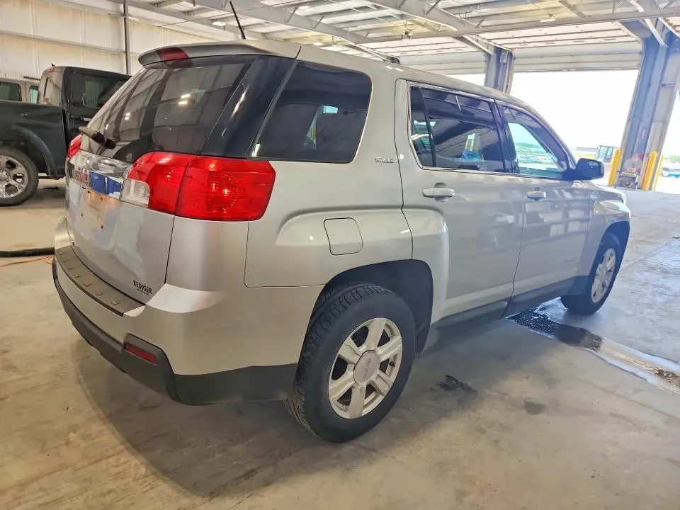 2015 GMC TERRAIN SLE  
