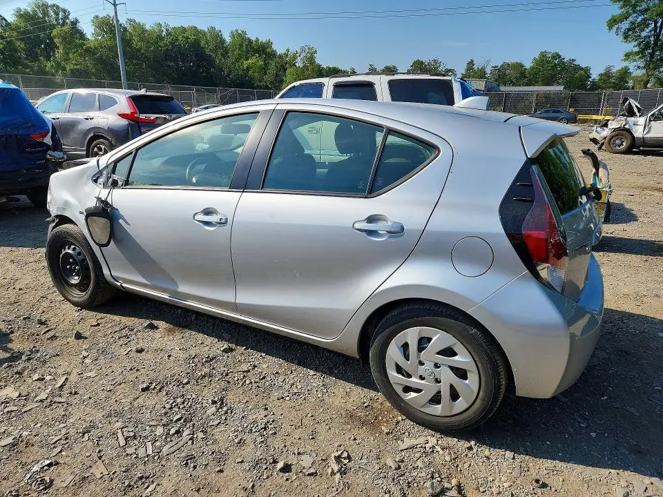 2016 TOYOTA PRIUS C TWO  