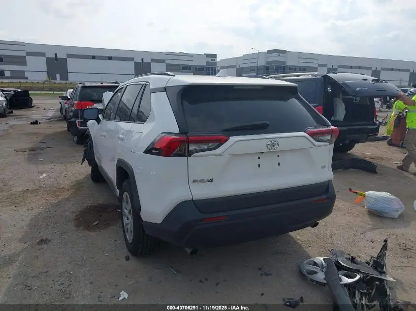 2019 TOYOTA RAV4 LE