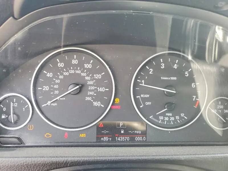 2017 BMW 320 I  