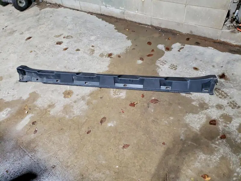 2010 SUBARU OUTBACK 2.5I PREMIUM  