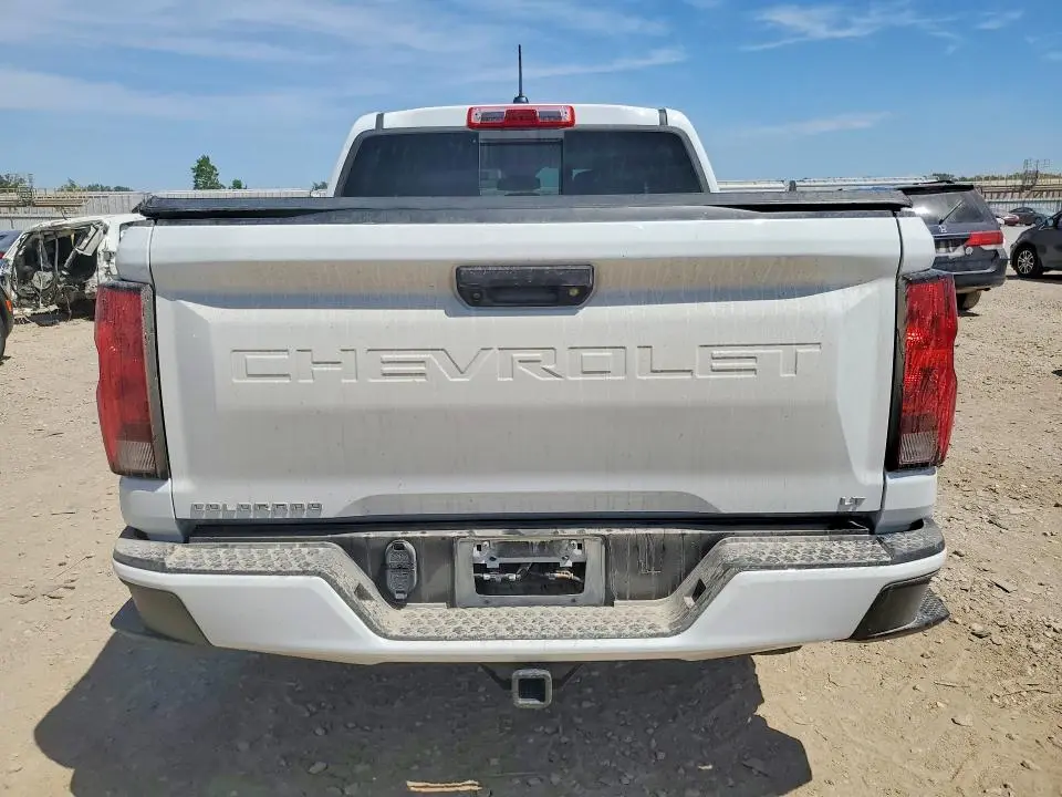 2023 CHEVROLET COLORADO LT  