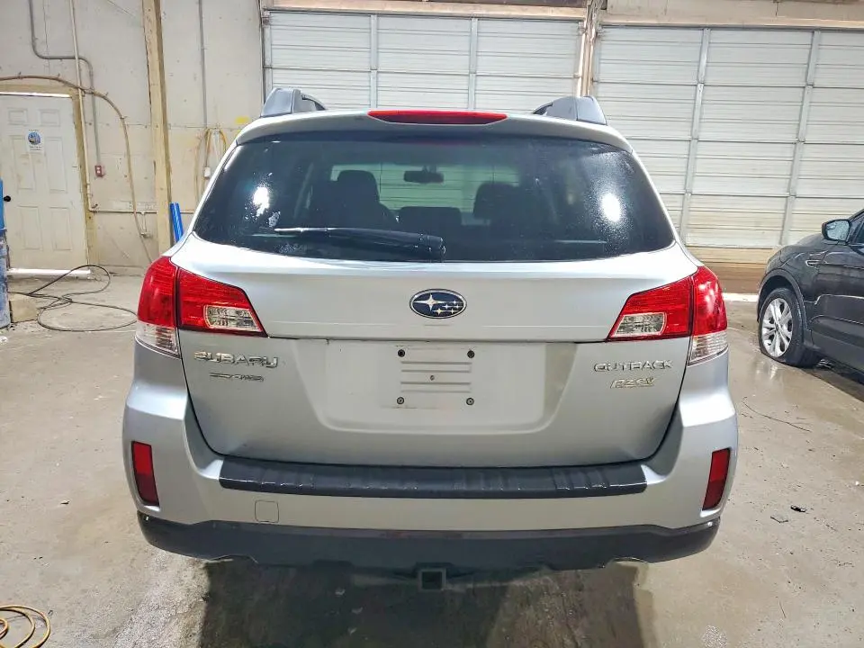 2012 SUBARU OUTBACK 2.5I PREMIUM  