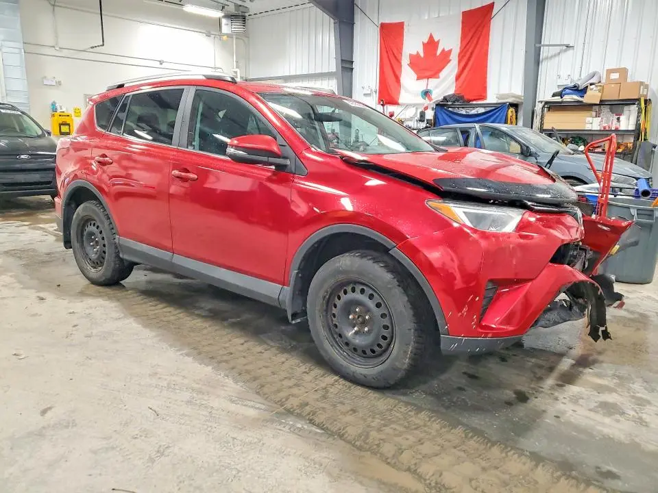 2016 TOYOTA RAV4 LE  