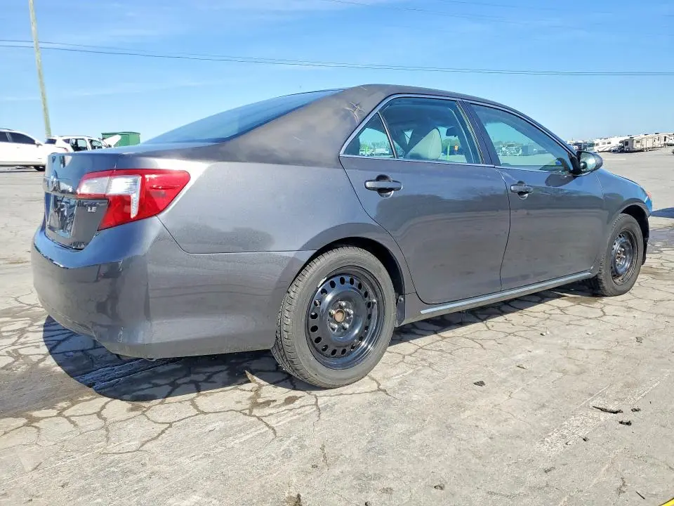2012 TOYOTA CAMRY LE  