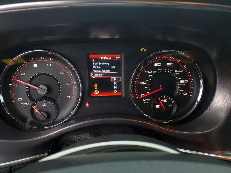 2014 DODGE CHARGER SE  