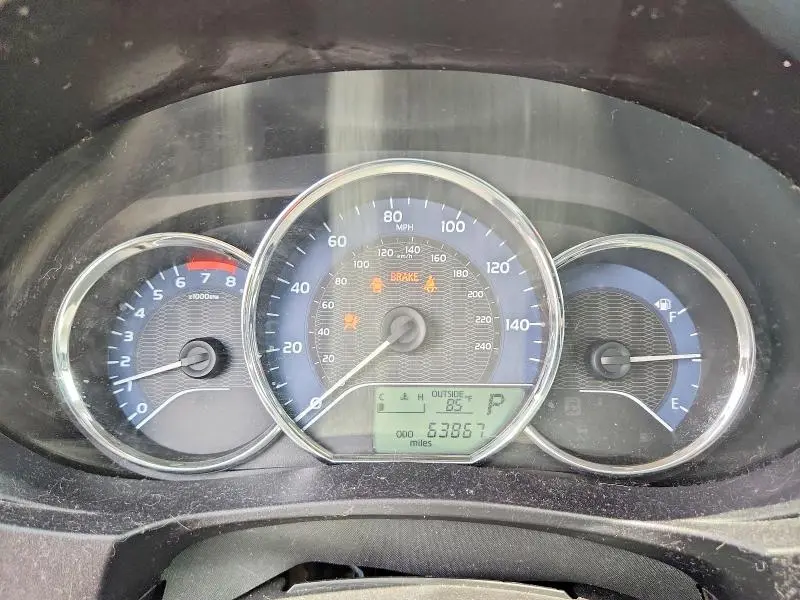 2016 TOYOTA COROLLA LE PLUS  
