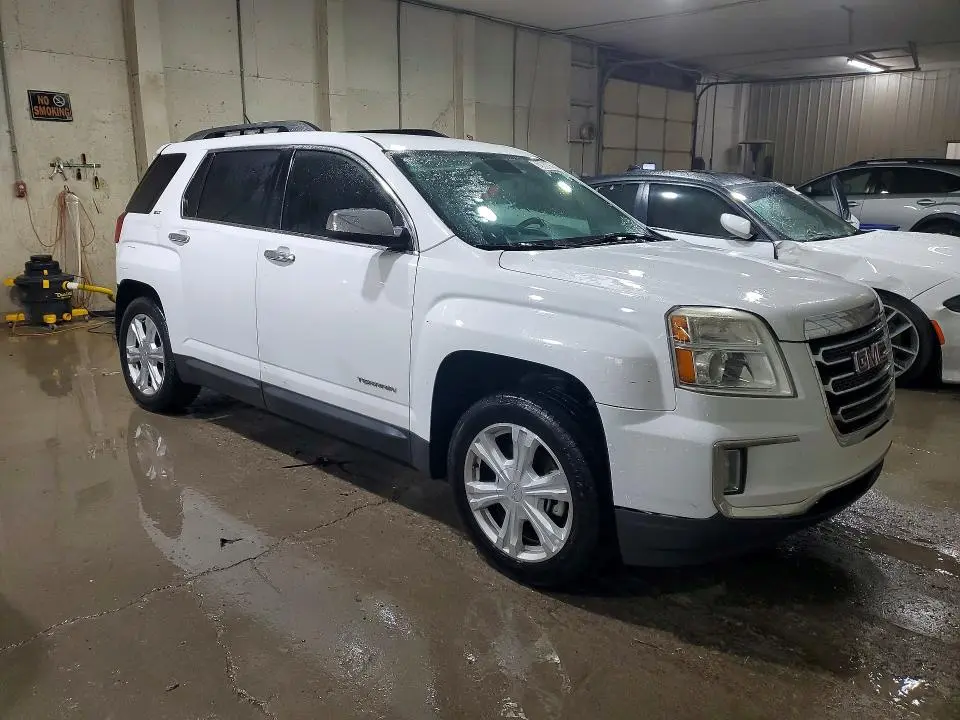 2017 GMC TERRAIN SLT  