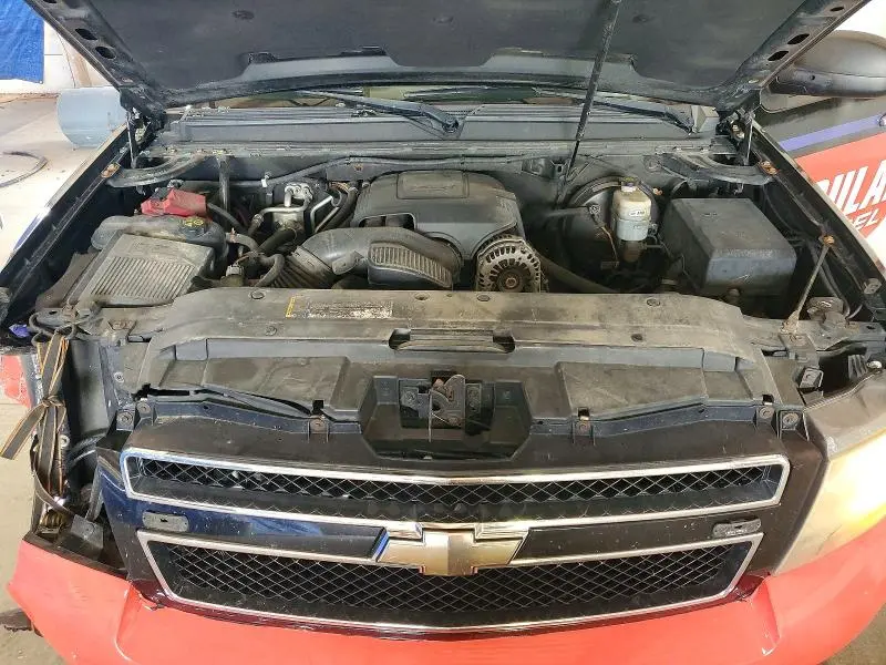 2011 CHEVROLET SUBURBAN   