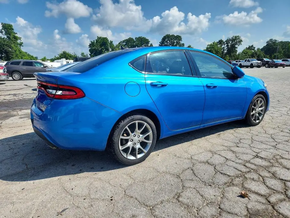 2015 DODGE DART SXT  